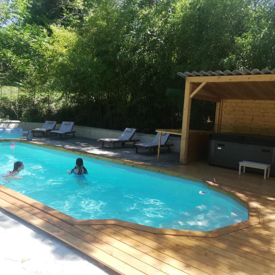 Chambre d'Hôtes Au Jardin Des Saveurs Acomodação com café da manhã Cordes-sur-Ciel Exterior foto