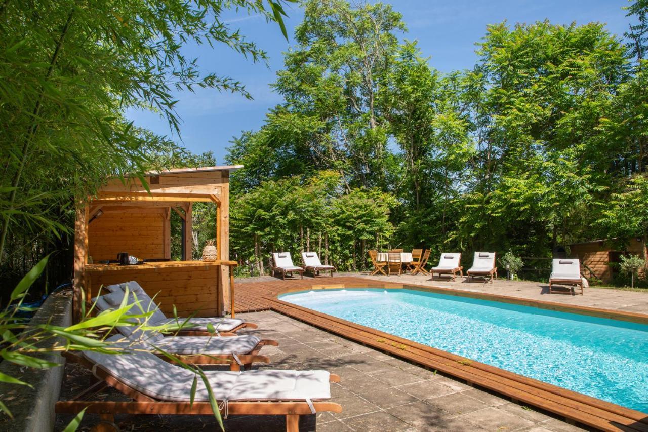 Chambre d'Hôtes Au Jardin Des Saveurs Acomodação com café da manhã Cordes-sur-Ciel Exterior foto